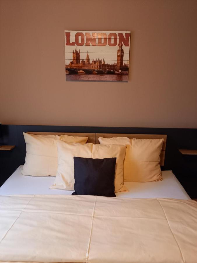 Hotel Lindenhof Rödermark Kültér fotó