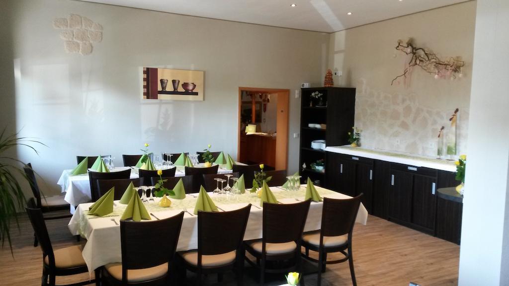 Hotel Lindenhof Rödermark Kültér fotó